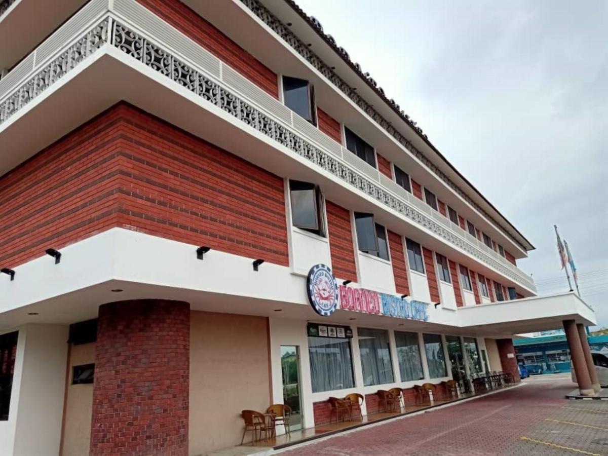 Super Oyo 90464 Borneo Suites Hotel Kota Kinabalu Eksteriør billede