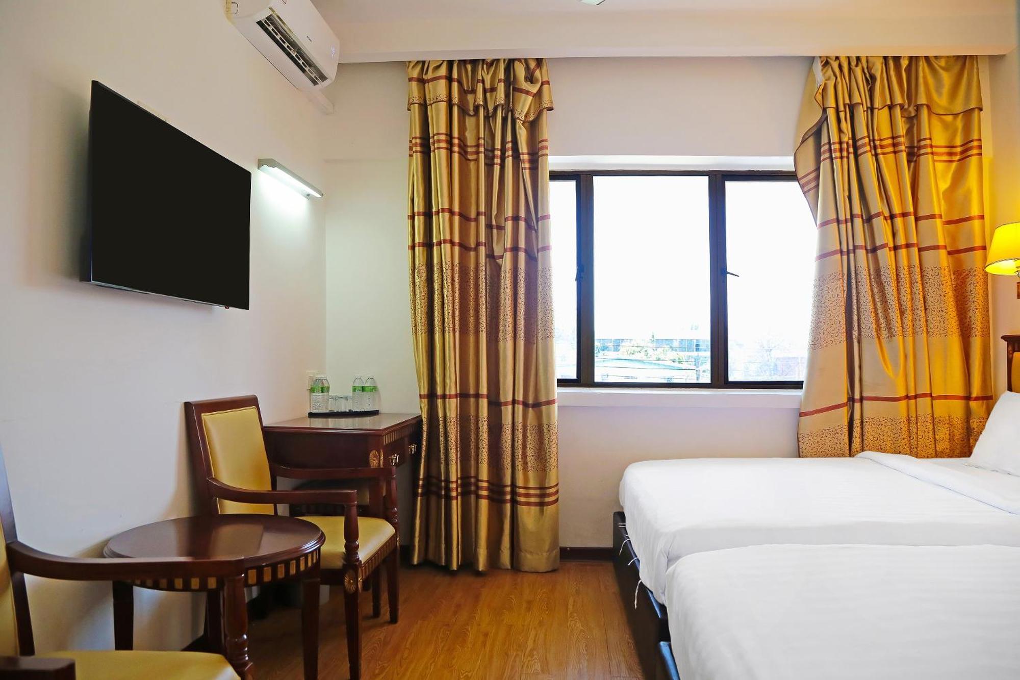Super Oyo 90464 Borneo Suites Hotel Kota Kinabalu Eksteriør billede